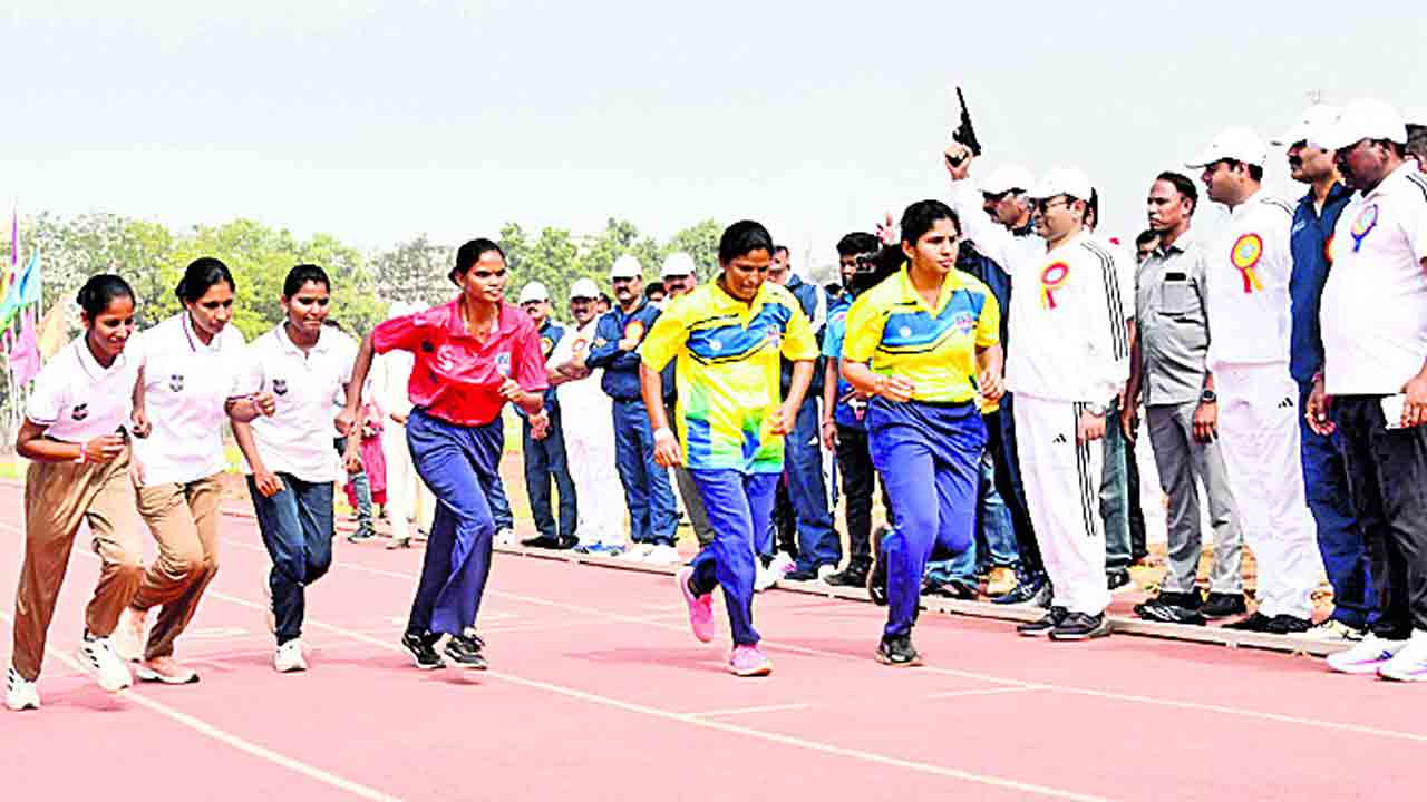 అట్టహాసంగా పోలీసు క్రీడలు