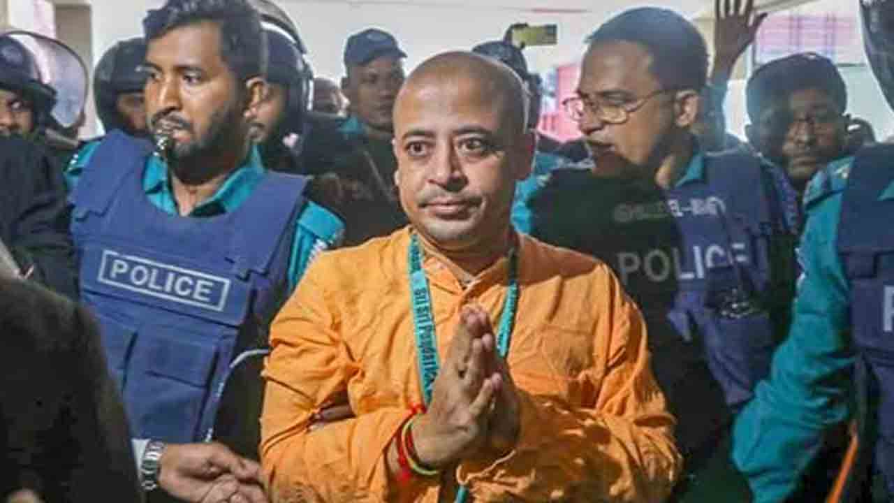 ఇస్కాన్‌ నేత చిన్మయ్‌కి బెయిల్‌ నిరాకరణ