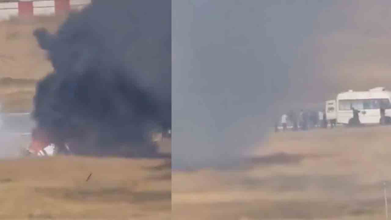 Coast Guard Chopper Crashes  | కూలిన కోస్ట్‌గార్డ్‌ హెలికాప్టర్‌.. ముగ్గురు మృతి