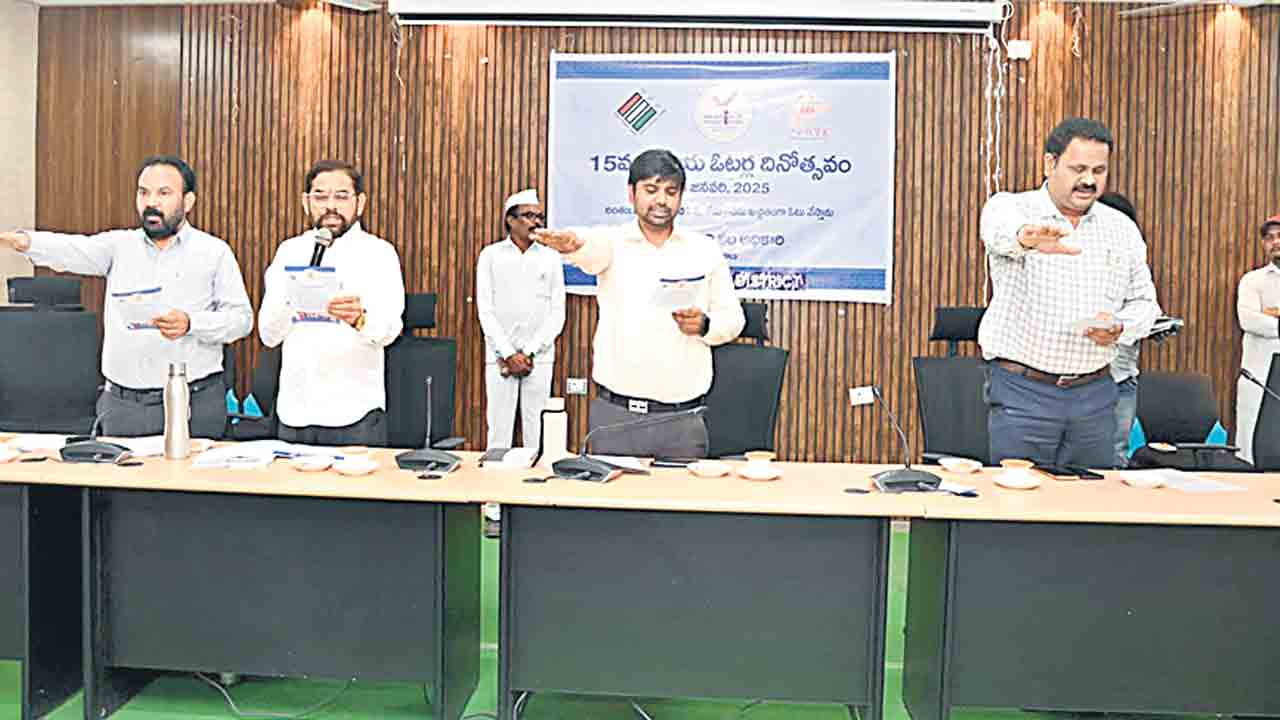 ప్రజాస్వామ్యంలో ఓటు హక్కు విలువైనది