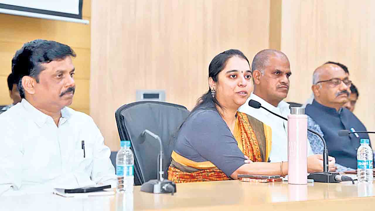 Darpan | దర్పణ్‌తో ఆ పిల్లలకు విముక్తి.. నెలరోజులపాటు ఆపరేషన్‌ స్మైల్‌: డీసీపీ సృజన కర్ణం