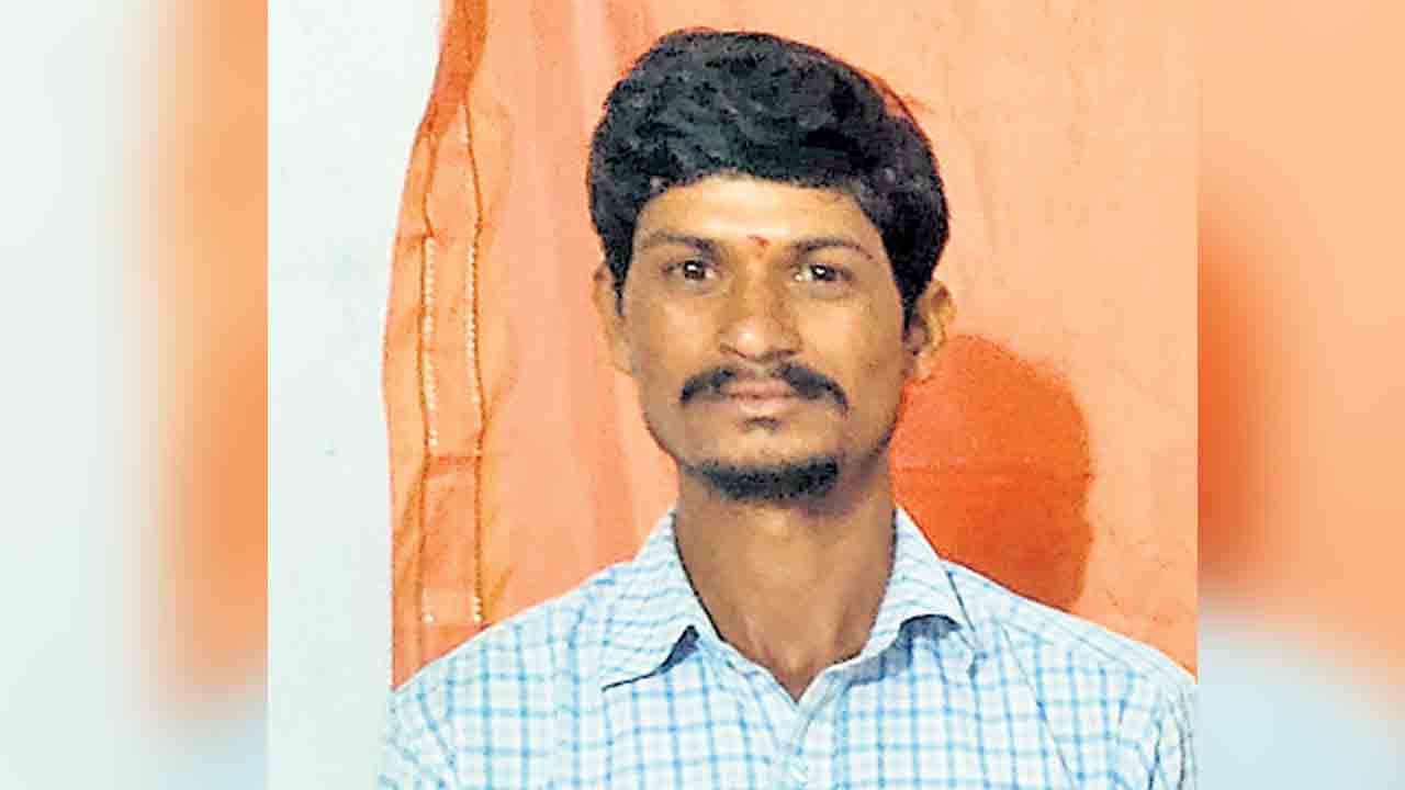 మరో రైతు ఆత్మహత్య