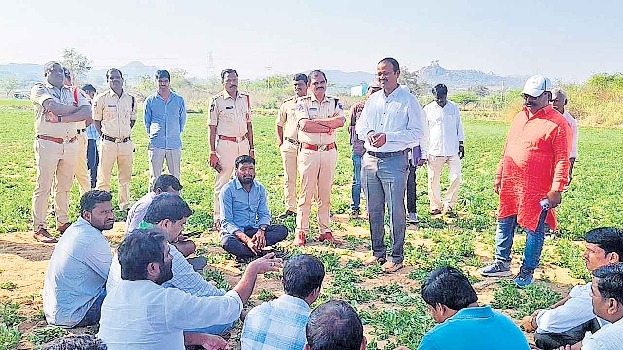 Farmers, Greenfield Road Su