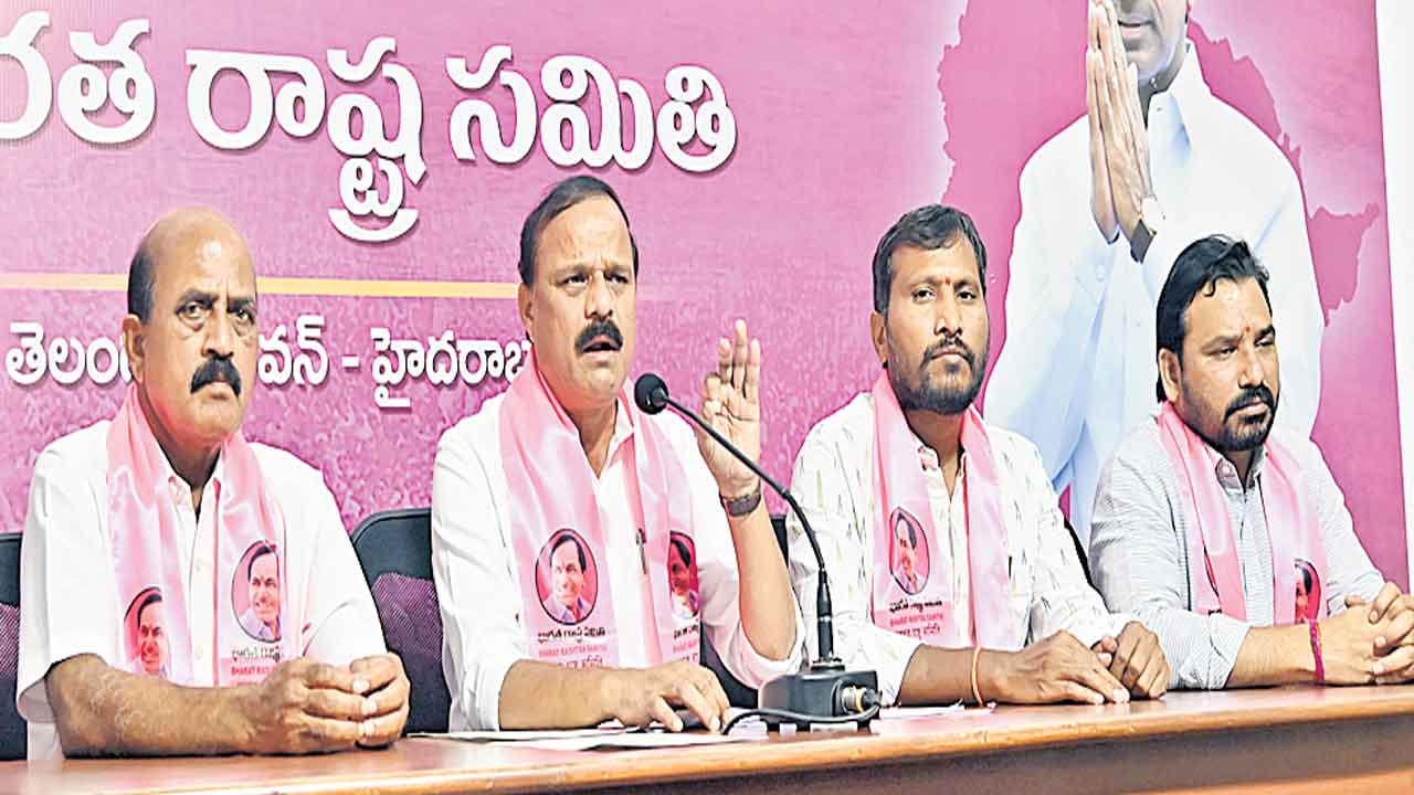 కాంగ్రెస్‌ అంటేనే మోసం
