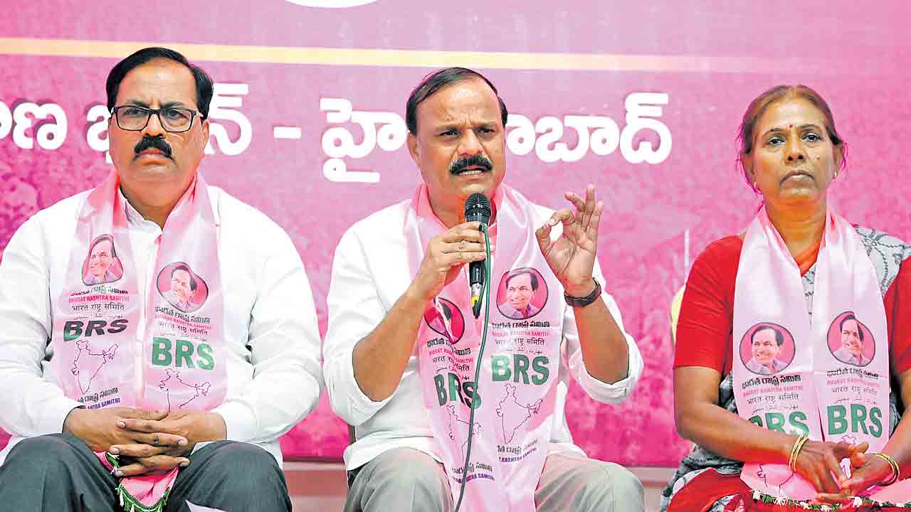 కేటీఆర్‌ ప్రతిష్టను మసకబార్చే కుట్ర