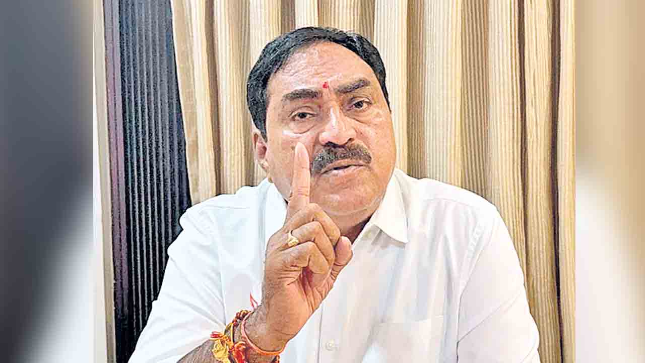 రేవంత్రెడ్డివి చిల్లర చేష్టలు