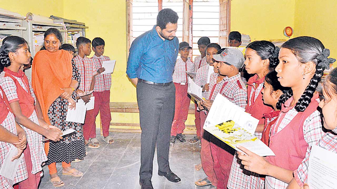 డిజిటల్‌ తరగతులు అర్థమయ్యేలా చూడాలి