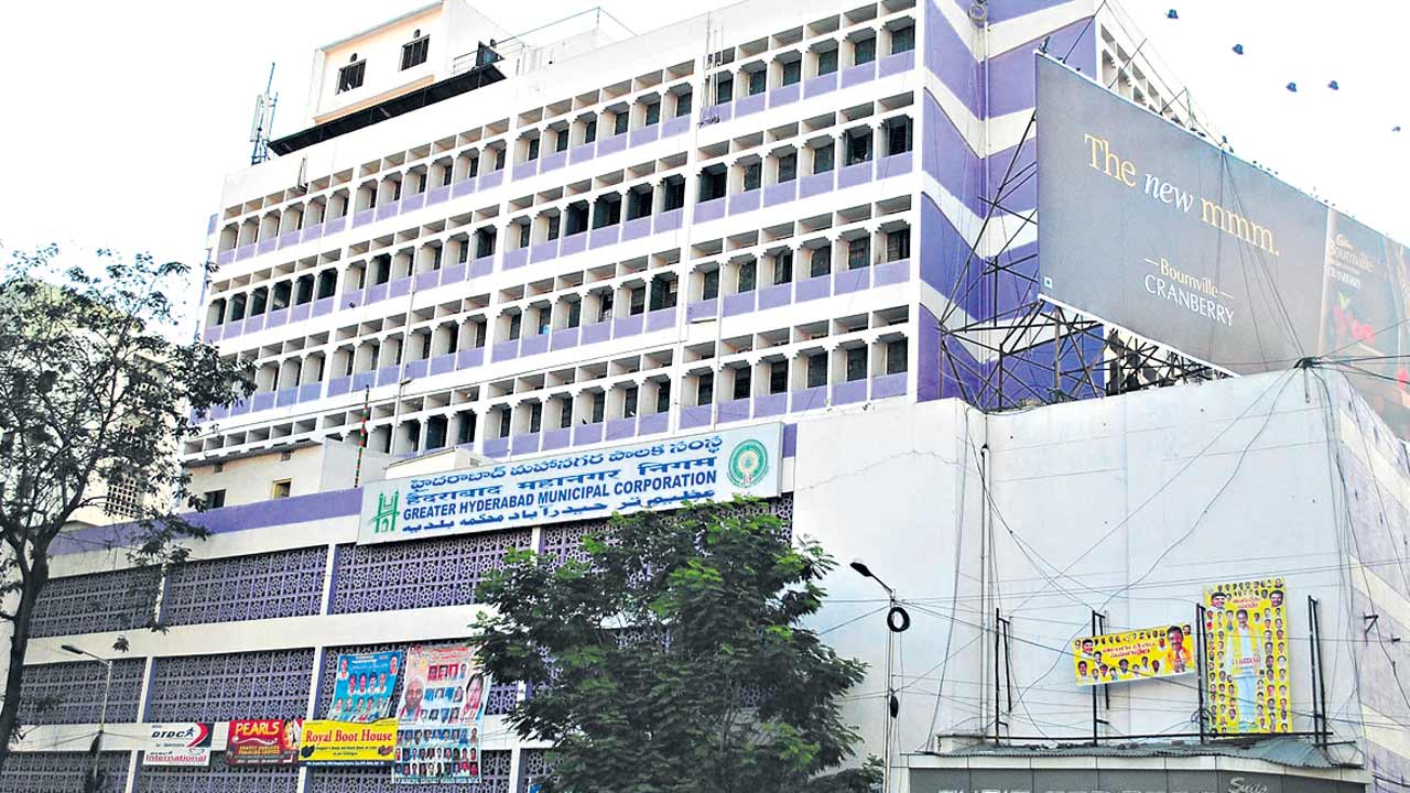 GHMC | టార్గెట్‌ వ్యాపారులు.. ట్రేడ్‌ లైసెన్స్‌లు లేని వారిపై జీహెచ్‌ఎంసీ స్పెషల్‌ ఫోకస్‌!