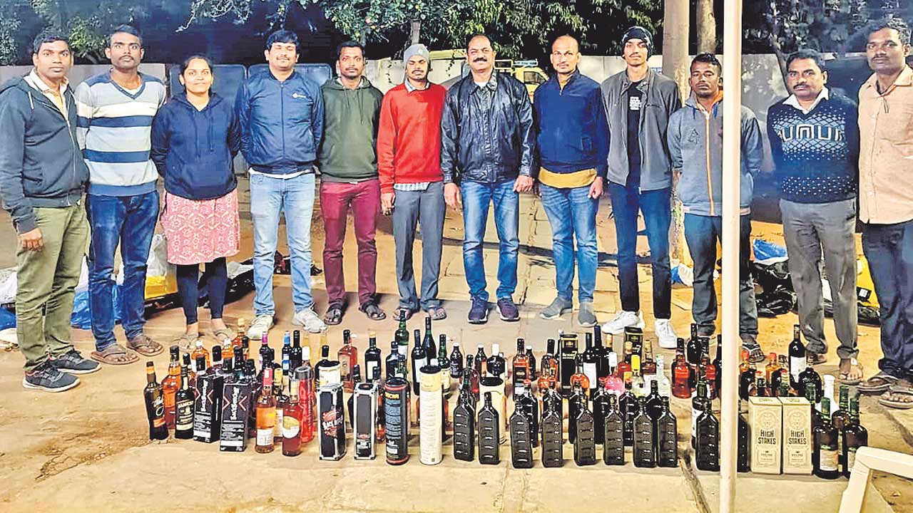 నగరానికి గోవా మద్యం