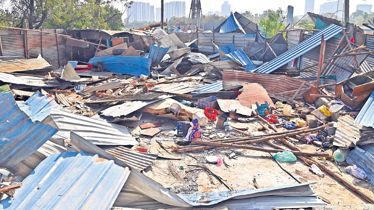 HYDRAA | ఖాళీ చేయమని ముందే చెప్పాం.. నిర్లక్ష్యంగా ఉన్నారు..: హైడ్రా కమిషనర్‌ రంగనాథ్‌