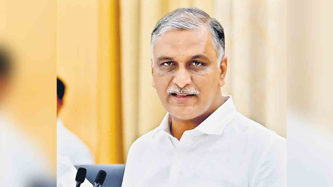 Harish Rao | హరీశ్‌రావును అరెస్ట్‌ చేయొద్దు.. మధ్యంతర ఉత్తర్వులు పొడిగించిన హైకోర్టు