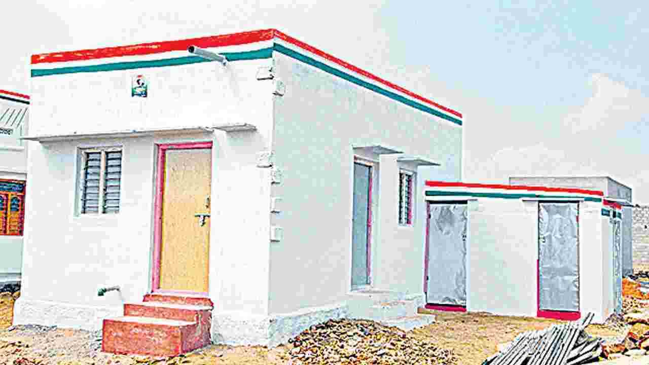 Indiramma Indlu | ఇంకా పూర్తికాని సర్వే.. సంక్రాంతికి ఇందిరమ్మ ఇండ్లు ఉత్తమాటే!