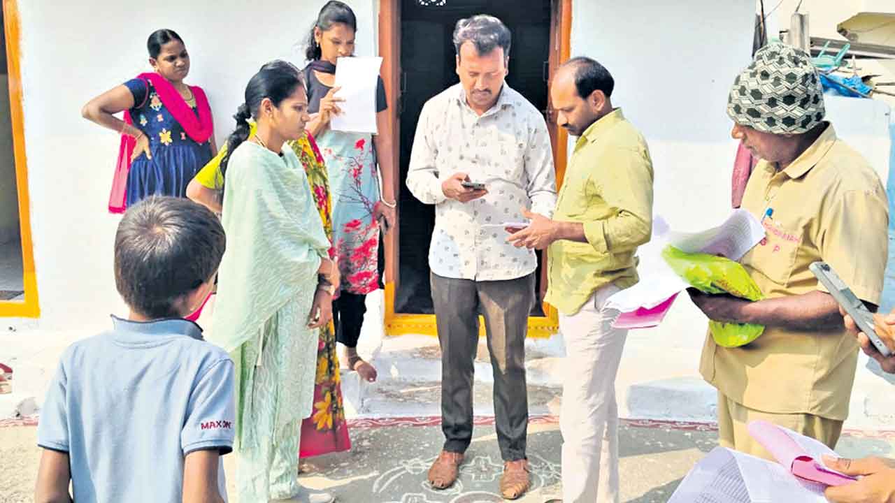 ఇండ్లు దక్కేనా..?