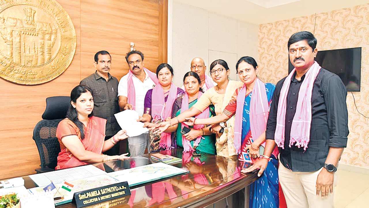 మేయర్‌పై అవిశ్వాసం