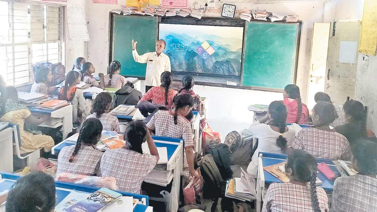 కేజీబీవీల్లో కొత్త చిచ్చు!