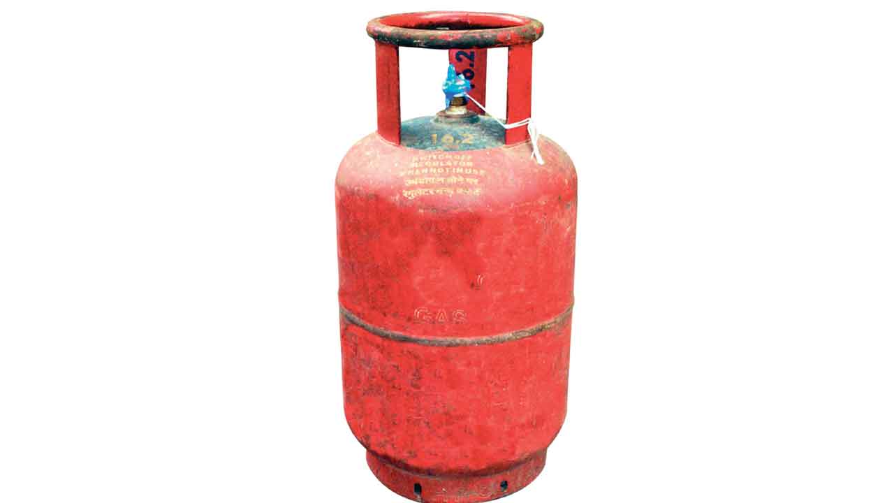 సబ్సిడీ సిలిండర్‌ తుస్‌!?