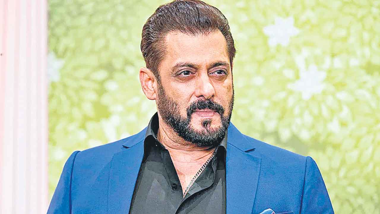 సల్మాన్‌ ఇంటికి బుల్లెట్‌ఫ్రూఫ్‌ రక్షణ