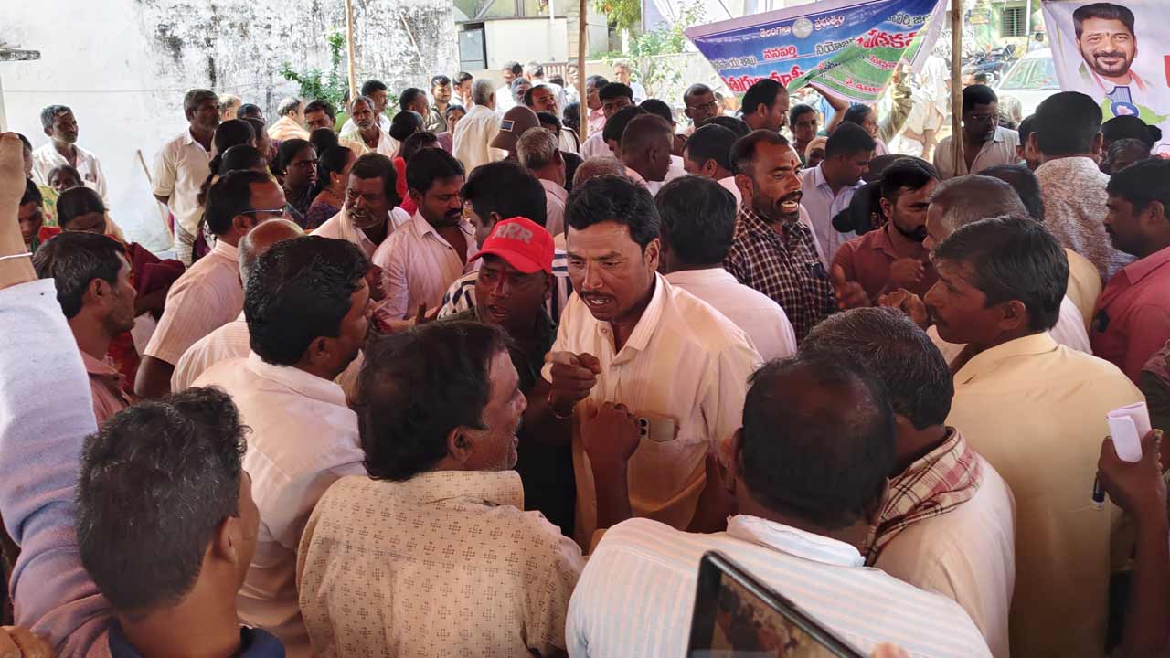 గ్రామ సభల్లో గలాట