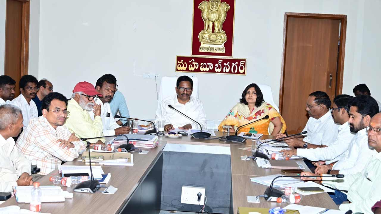 ‘డబుల్‌’ ఇండ్లు కేటాయించాలి