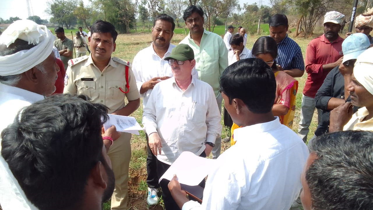 Medak | చిన్న శంకరంపేటలో భూసర్వేను అడ్డుకున్న రైతులు