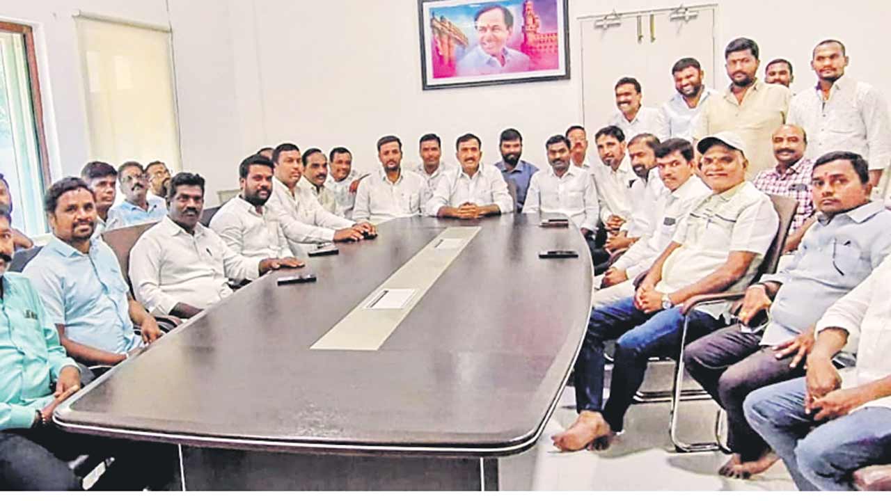 అక్రమ కేసులకు భయపడేది లేదు