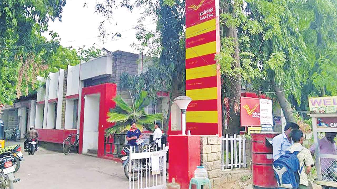 రైల్వే రిజర్వేషన్‌ కౌంటర్లకు మంగళం