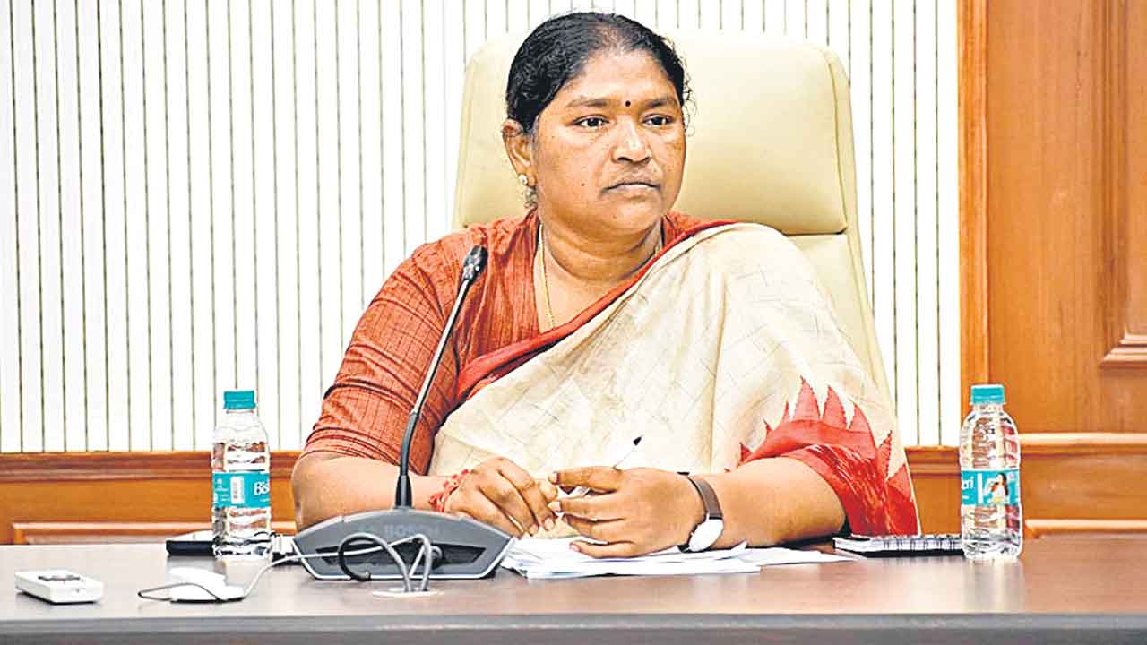 Minister Seethakka,