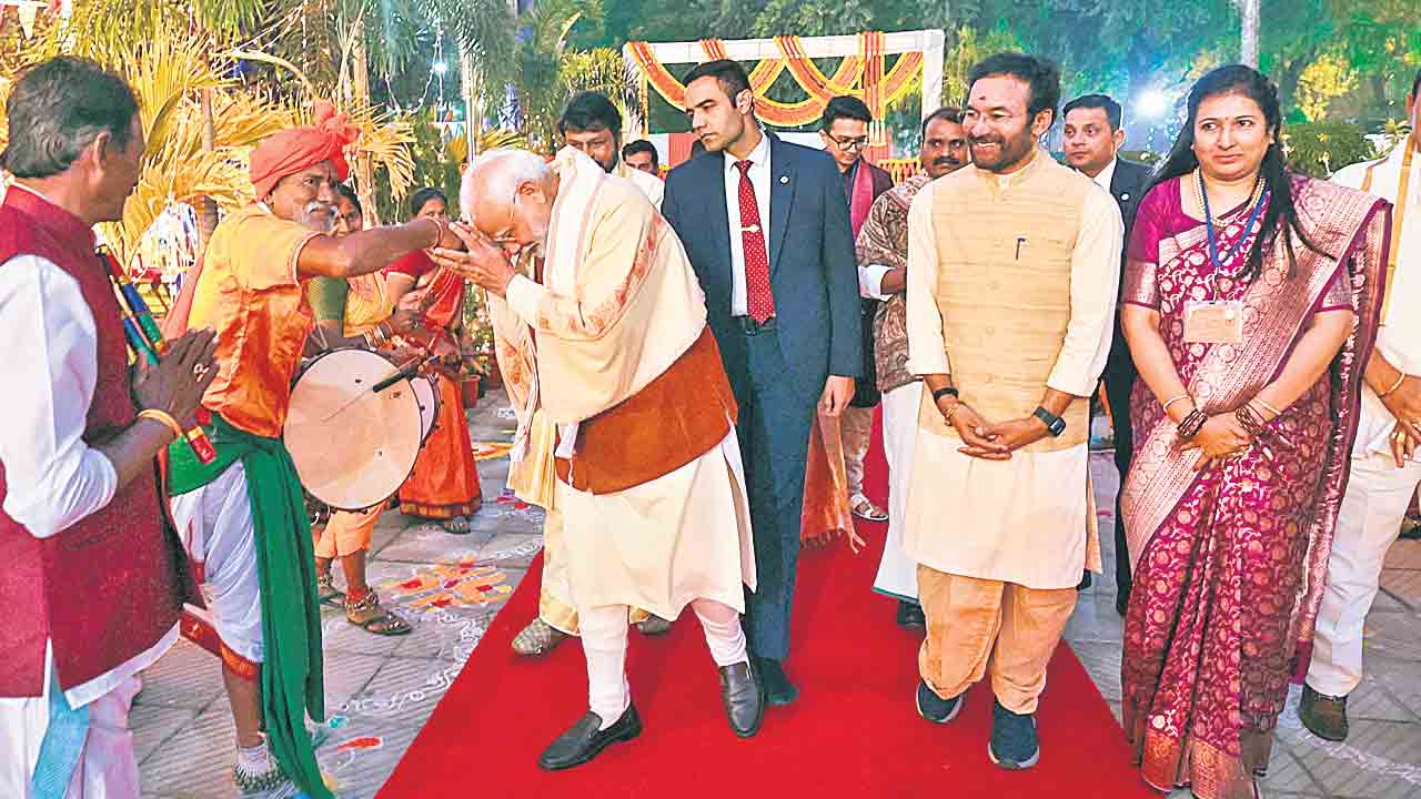 సంక్రాంతి వేడుకల్లో ప్రధాని మోదీ