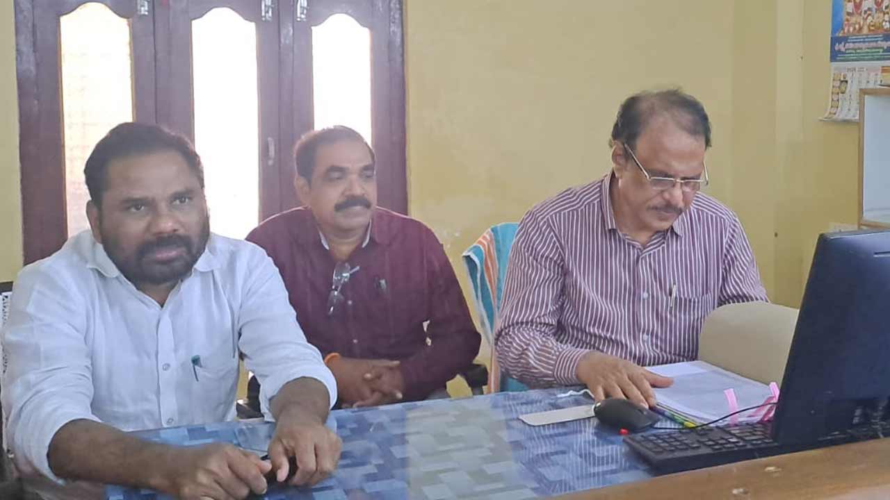 అక్రమార్కుల గుండెల్లో గుబులు
