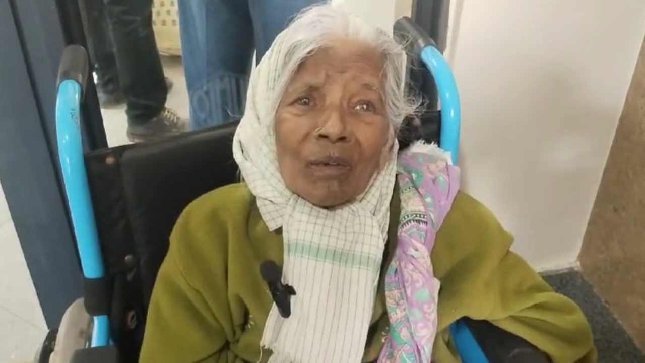 బుక్కెడు బువ్వ పెట్టండయ్యా!