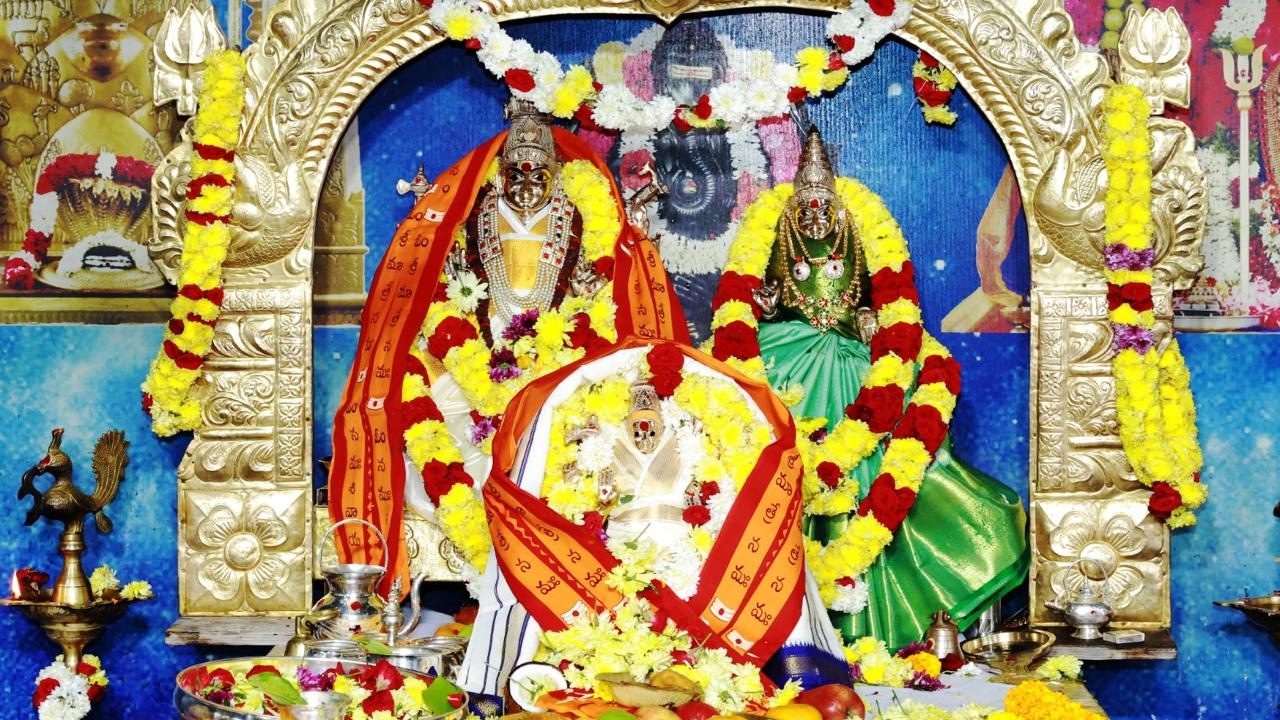 Srisailam Temple | శ్రీశైలం మల్లన్న సంక్రాంత్రి బ్రహ్మోత్సవాలు షురూ.. యాగశాల ప్రవేశంతో అంకురార్పణ..