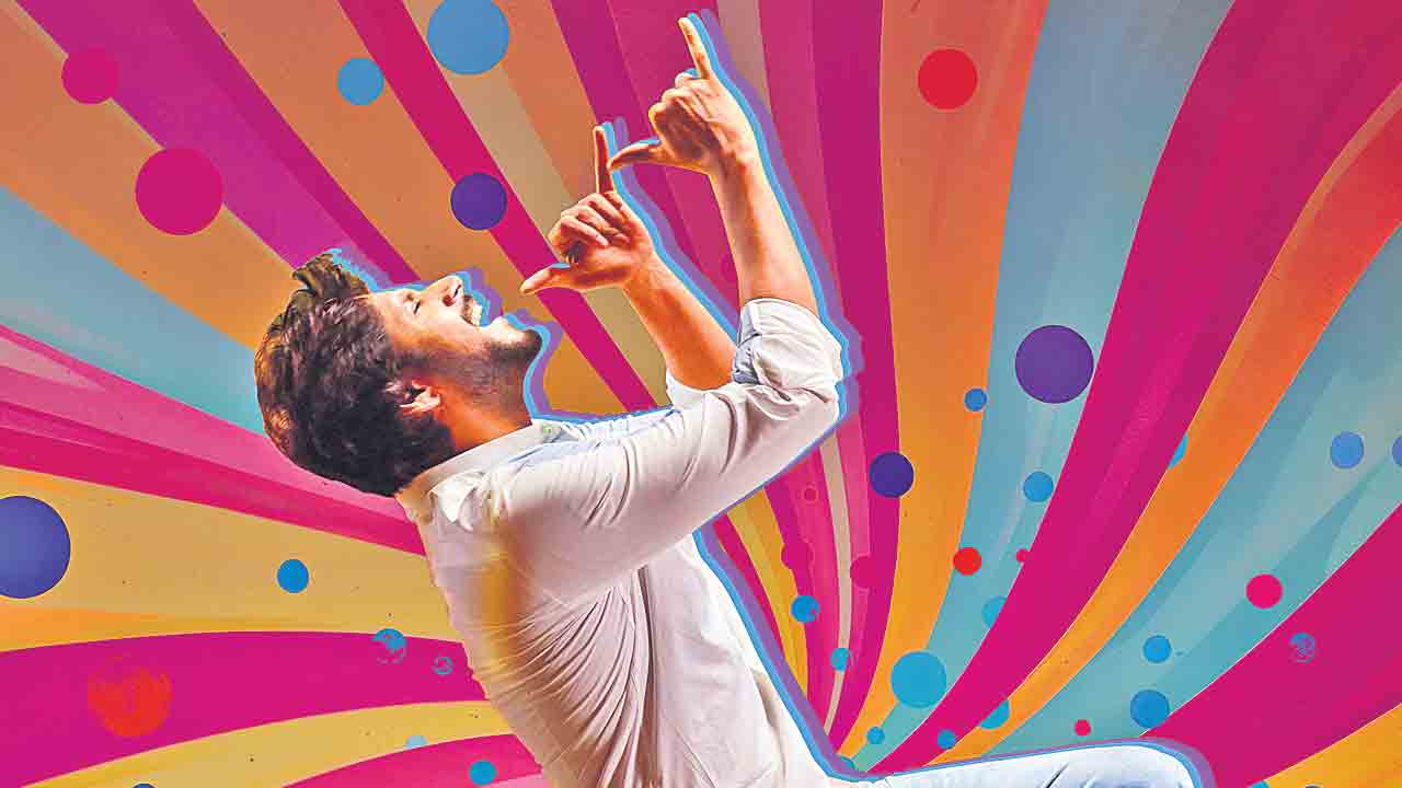 Majaka | యువతను హుషారెత్తించేలా బ్యాచిలర్స్‌ జాలీ లైఫ్‌