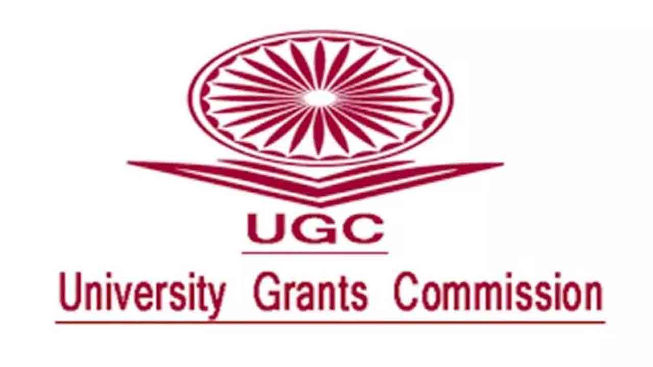 UGC | మూడు యూనివర్సిటీల పీహెచ్‌డీ కోర్సులపై యూజీసీ నిషేధం