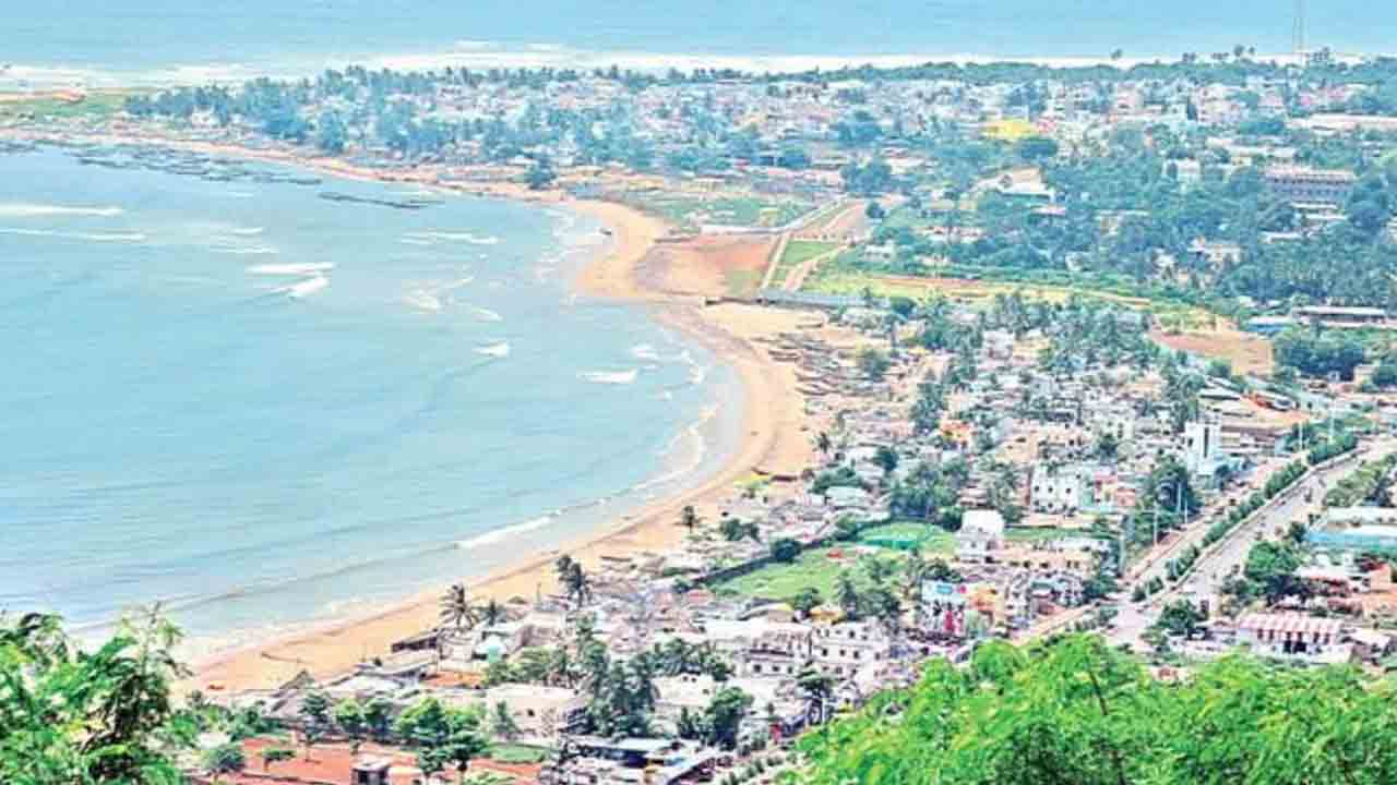 Visaka | విశాఖలో పోలీసుల ఆంక్షలు.. ప్రైవేట్‌ డ్రోన్‌ ఫ్లై నిషేదం ఎందుకంటే ?