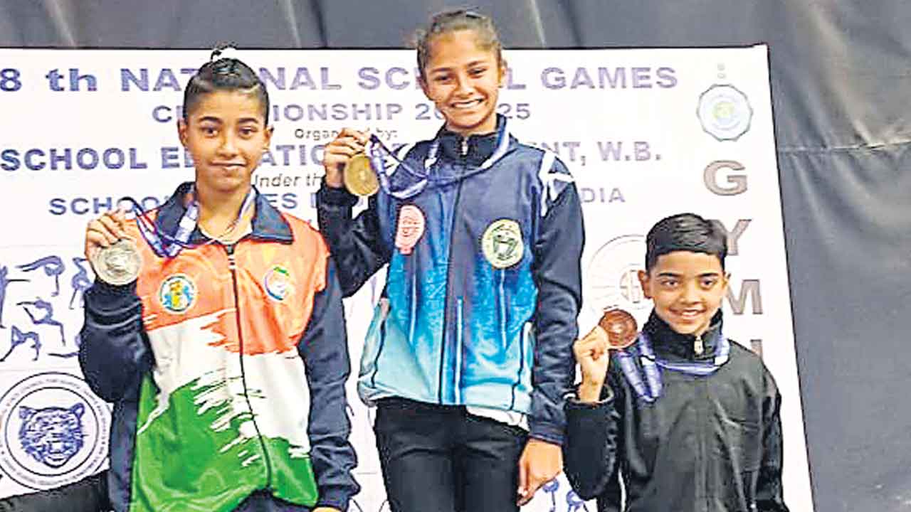 Vaishnavi Vyas | ఎస్‌జీఎఫ్‌ జాతీయ జిమ్నాస్టిక్స్‌ టోర్నీ.. వైష్ణవికి స్వర్ణం