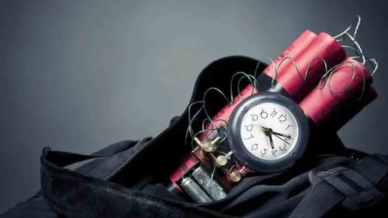 Bomb Threat | ముంబై పాఠశాలకు బాంబు బెదిరింపులు