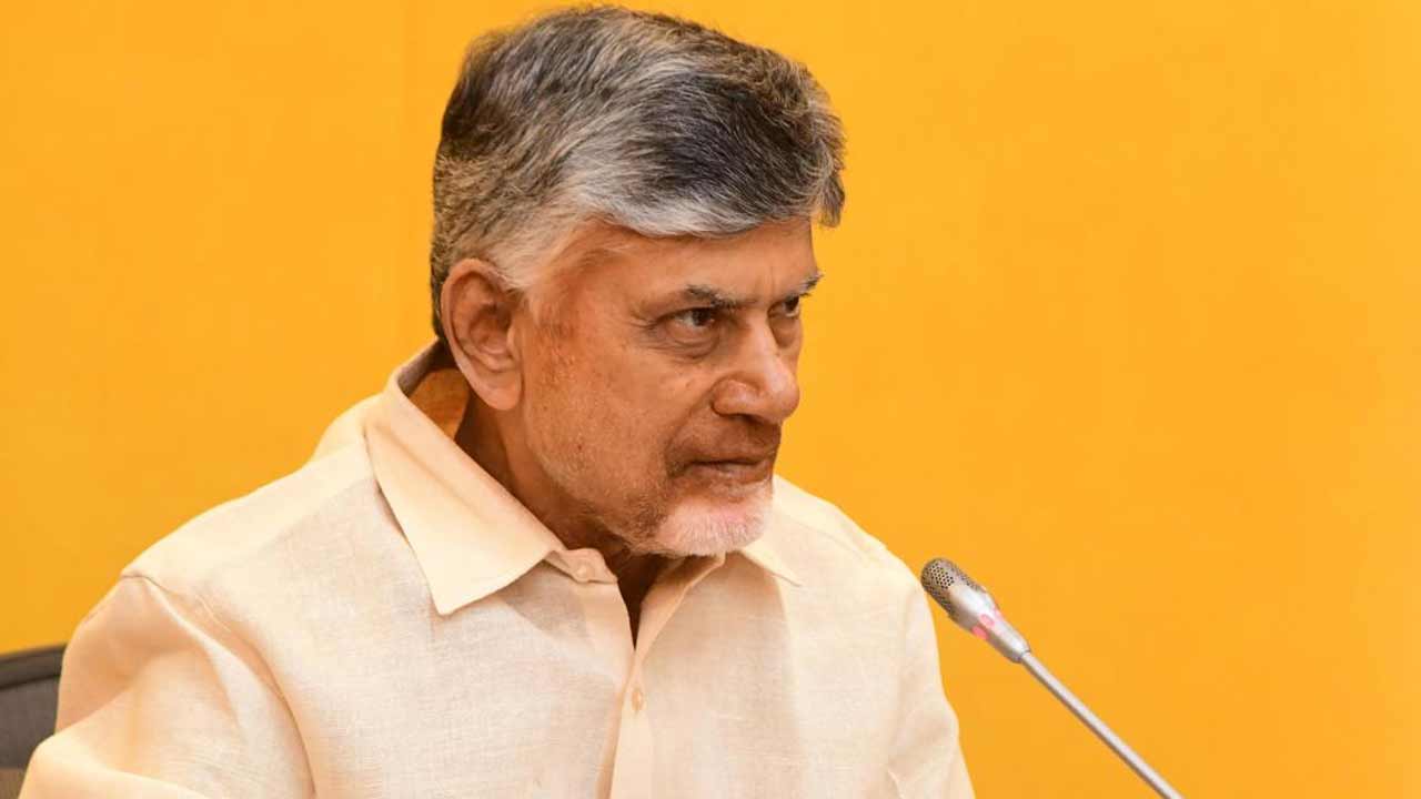 Chandrababu | నాయకుడిపై నమ్మకం లేకపోతే ఇలాగే వెళ్తారు.. విజయసాయిరెడ్డి రాజీనామాపై చంద్రబాబు సెటైర్లు