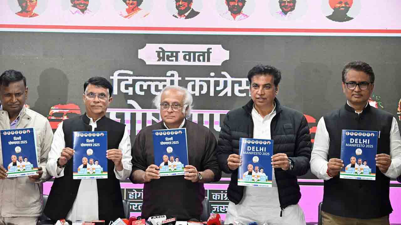 Congress | ఢిల్లీలో ఫ్రీ బస్సు మిస్సు.. హామీ ఇవ్వని కాంగ్రెస్‌!