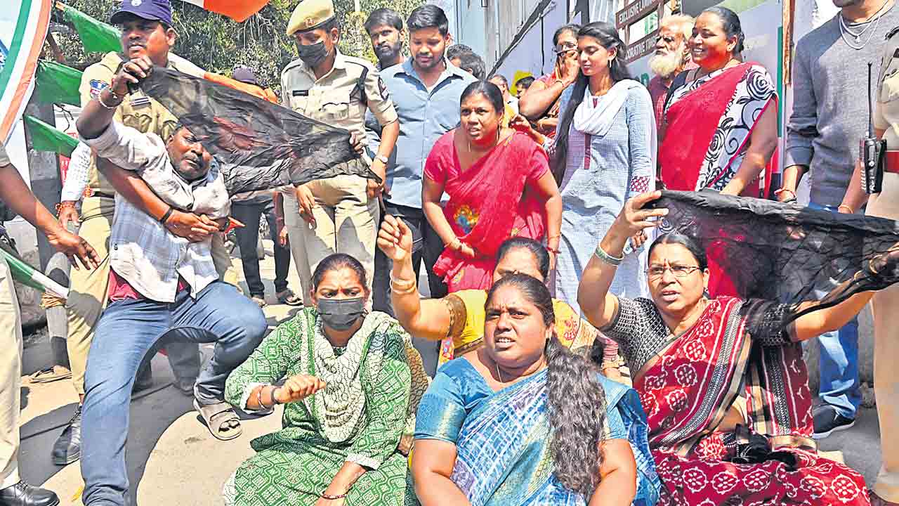 అరెస్టులు.. నిరసనల మధ్య.. ఉస్మానియా శంకుస్థాపన