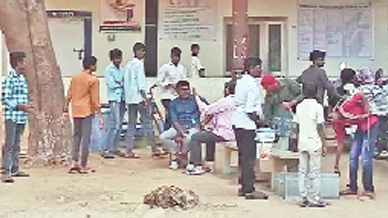 తెరుచుకున్న గురుకులం..