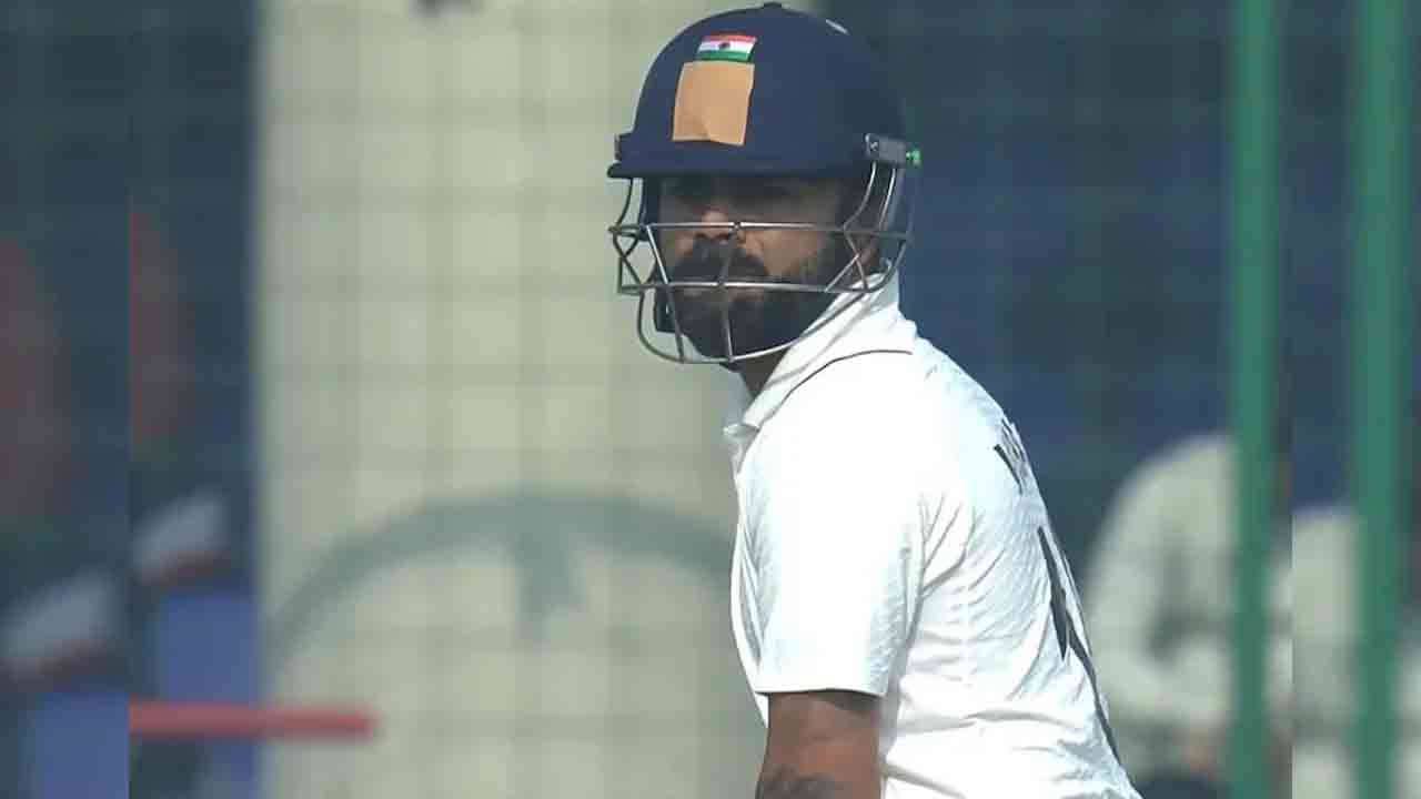 Virat Kohli | విరాట్ విఫలం.. 6 రన్స్కే క్లీన్బౌల్డ్