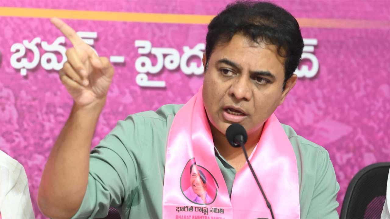 KTR | కేసీఆర్‌ రైతుబంధుగా నిలిచారు.. రేవంత్‌ రెడ్డి మాత్రం రాబందుగా మిగిలిపోతారు.. కేటీఆర్‌ ఎద్దేవా