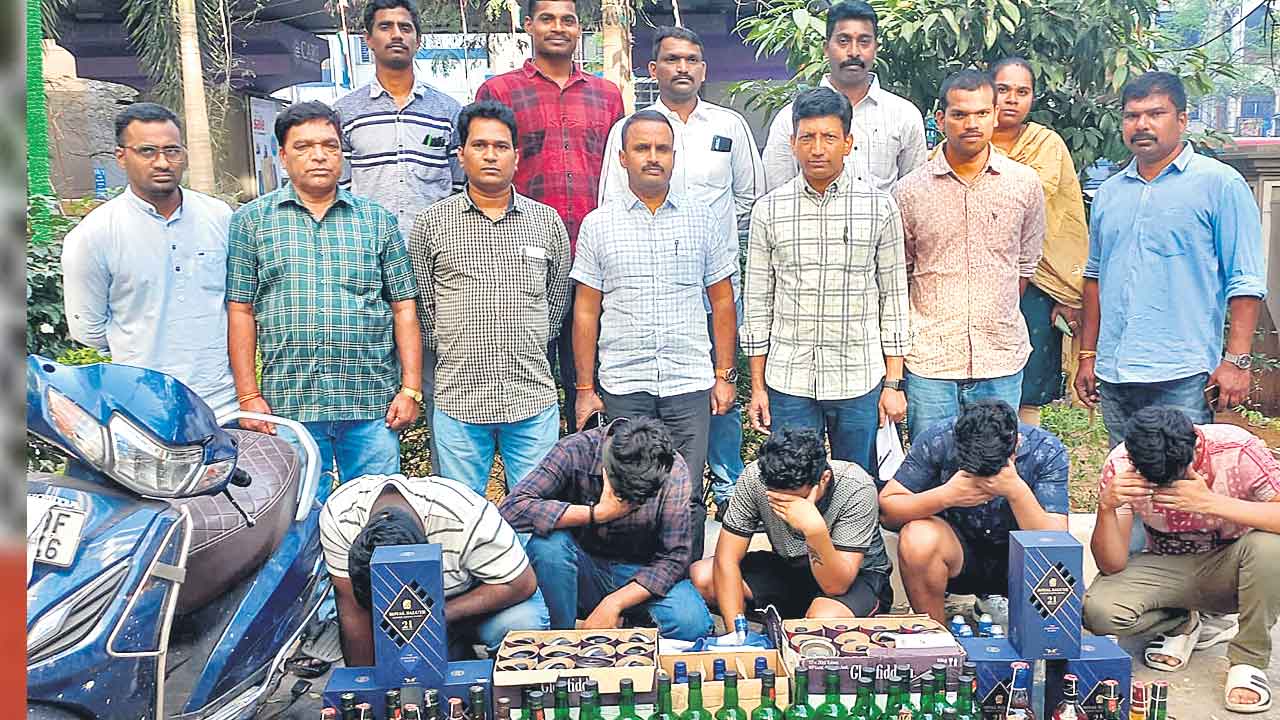 కల్తీ మద్యం ముఠా గుట్టు రట్టు