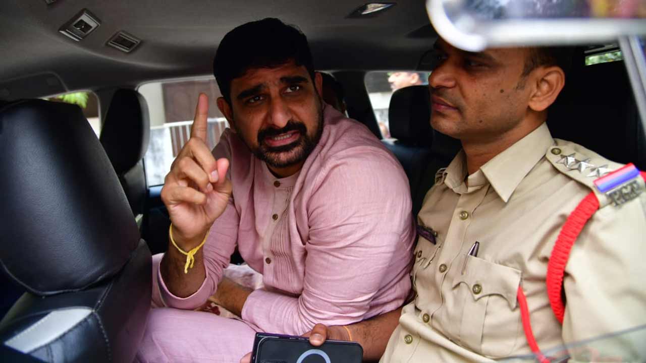 Padi Kaushik Reddy | ఇటువంటి అక్రమ అరెస్టులకు భయపడేది లేదు : పాడి కౌశిక్‌ రెడ్డి