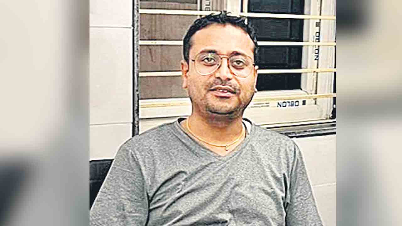 రోడ్డు ప్రమాదంలో వ్యక్తి మృతి