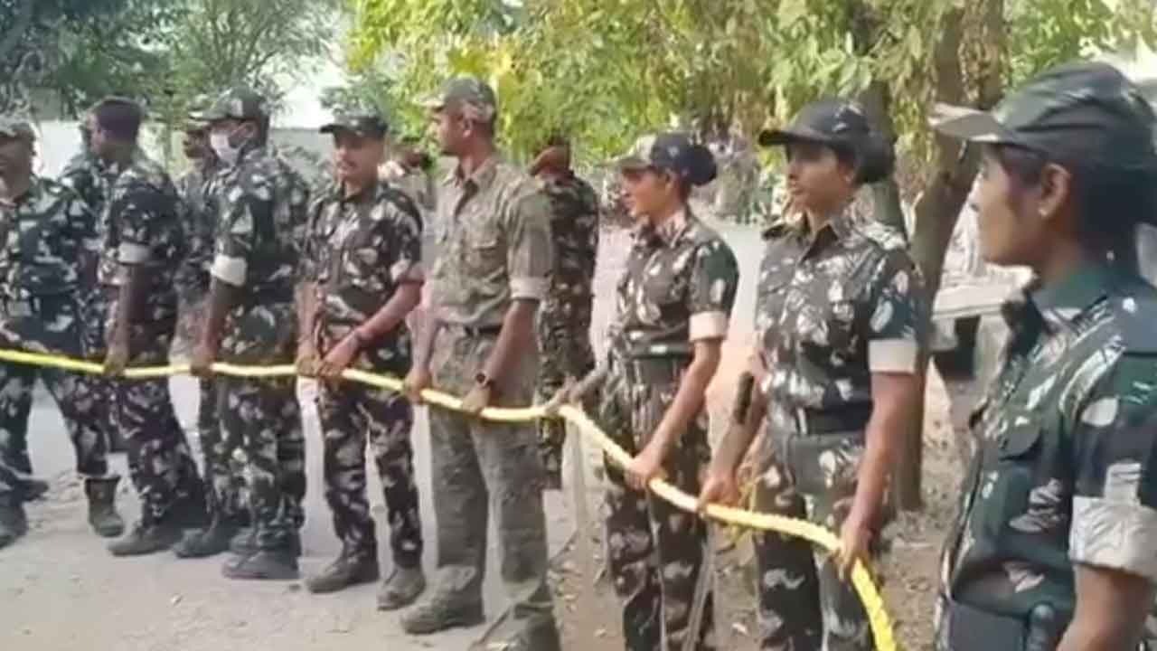 Telangana | అక్రమ అరెస్టులతో పోలీసులకు తిప్పలు.. పండుగపూట పరేషాన్‌ : వీడియో