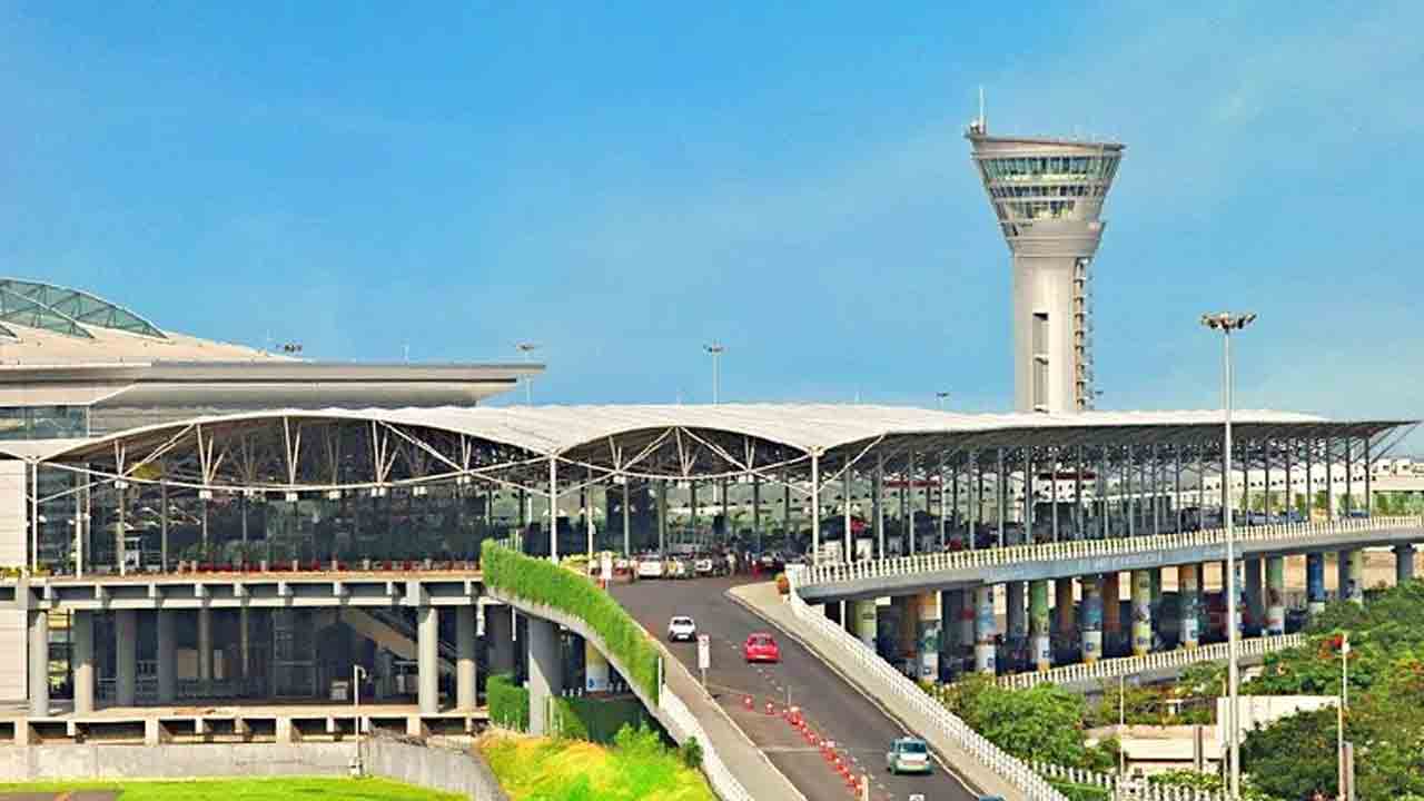 శంషాబాద్‌ ఎయిర్‌పోర్టుకు బెదిరింపు కాల్‌