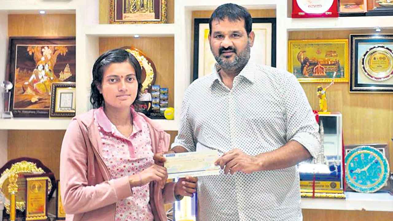 చికితకు చేయూత