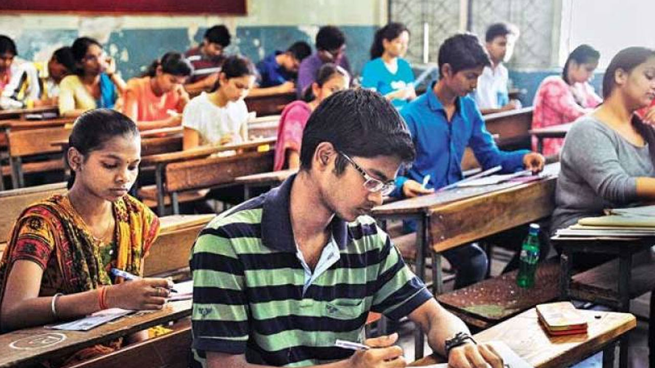 Tenth Exams | ప‌దో త‌ర‌గ‌తి విద్యార్థుల‌కు ప్రీ ఫైన‌ల్ ప‌రీక్ష‌ల తేదీలు ఖ‌రారు