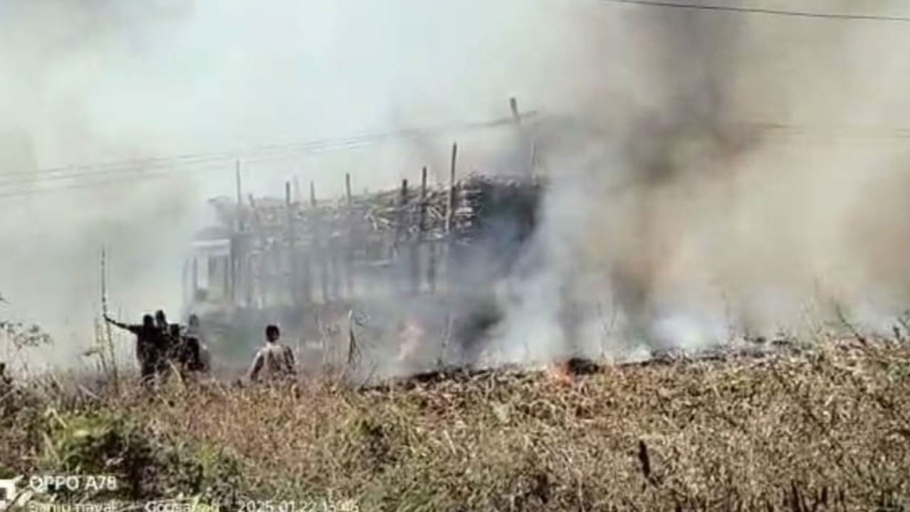 Sangareddy | అగ్నిప్ర‌మాదంలో 10 ఎక‌రాల చెరుకు పంట ద‌గ్ధం.. రూ. 10 ల‌క్ష‌ల న‌ష్టం